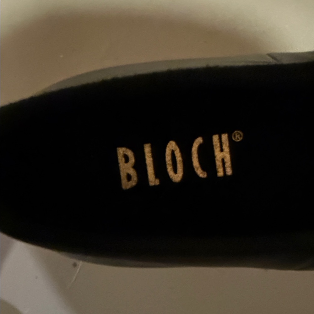 Bloch Leather Kids Tap Shoes - Picture 6 of 6